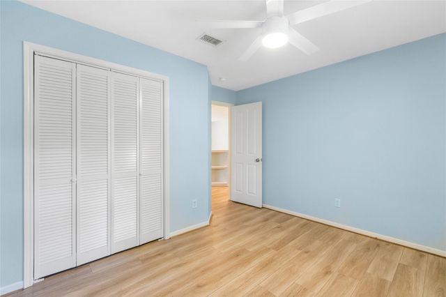 77 Sugar Grove Court, The Woodlands, TX 77382