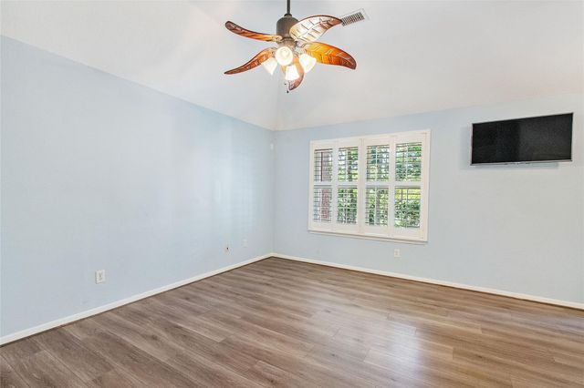 77 Sugar Grove Court, The Woodlands, TX 77382