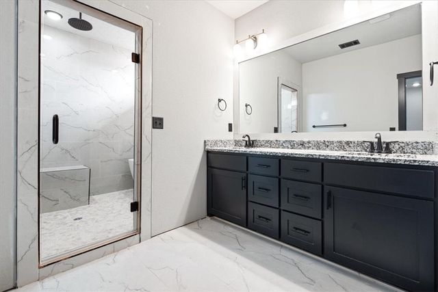 7010 SW Orange Avenue, Bentonville, AR 72713