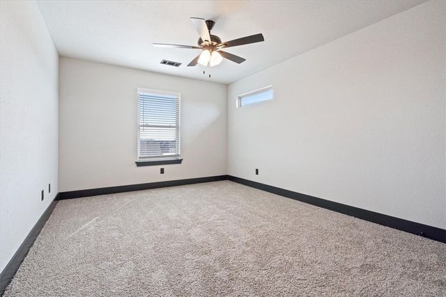 7010 SW Orange Avenue, Bentonville, AR 72713