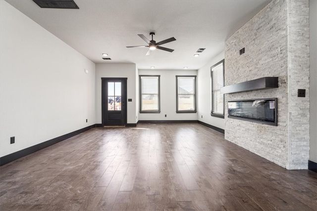 7010 SW Orange Avenue, Bentonville, AR 72713