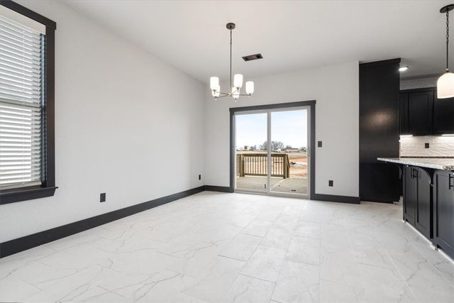 7010 SW Orange Avenue, Bentonville, AR 72713