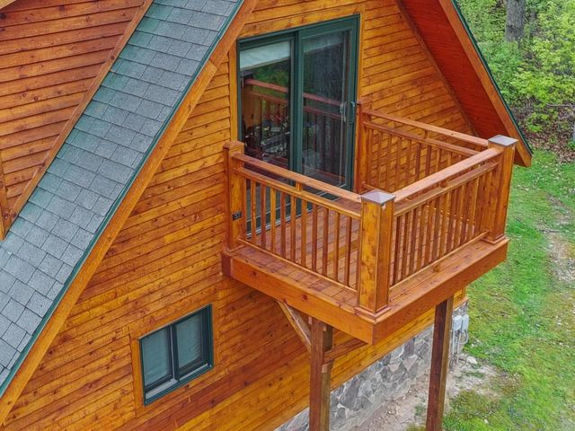 N6993 Oakwood ROAD, Whitewater, WI 53190