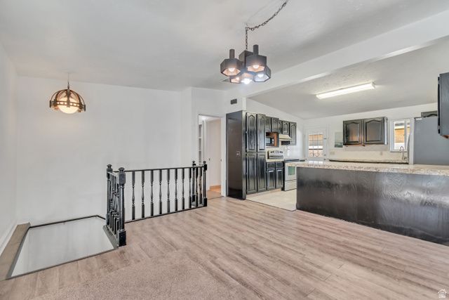 2024 E RIBBON LANE, Holladay, UT 84117