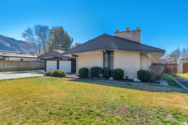 2024 E RIBBON LANE, Holladay, UT 84117