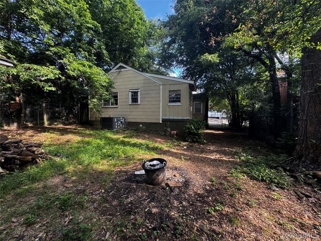 3050 MCQUEEN Street, Montgomery, AL 36107