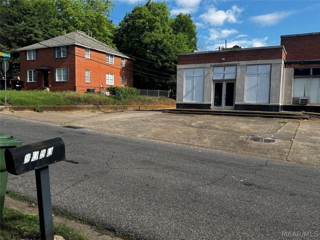 3050 MCQUEEN Street, Montgomery, AL 36107