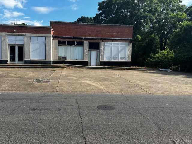 3050 MCQUEEN Street, Montgomery, AL 36107