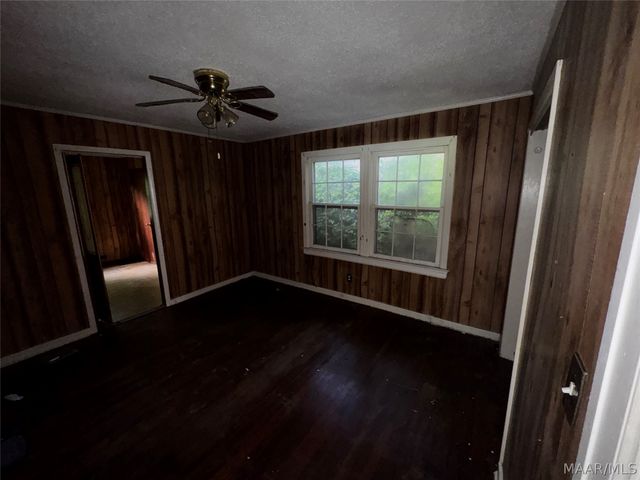 3050 MCQUEEN Street, Montgomery, AL 36107
