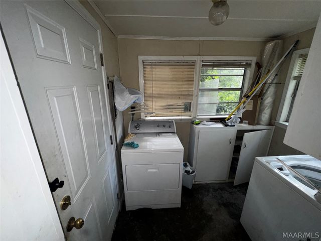 3050 MCQUEEN Street, Montgomery, AL 36107