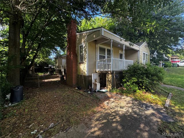 3050 MCQUEEN Street, Montgomery, AL 36107