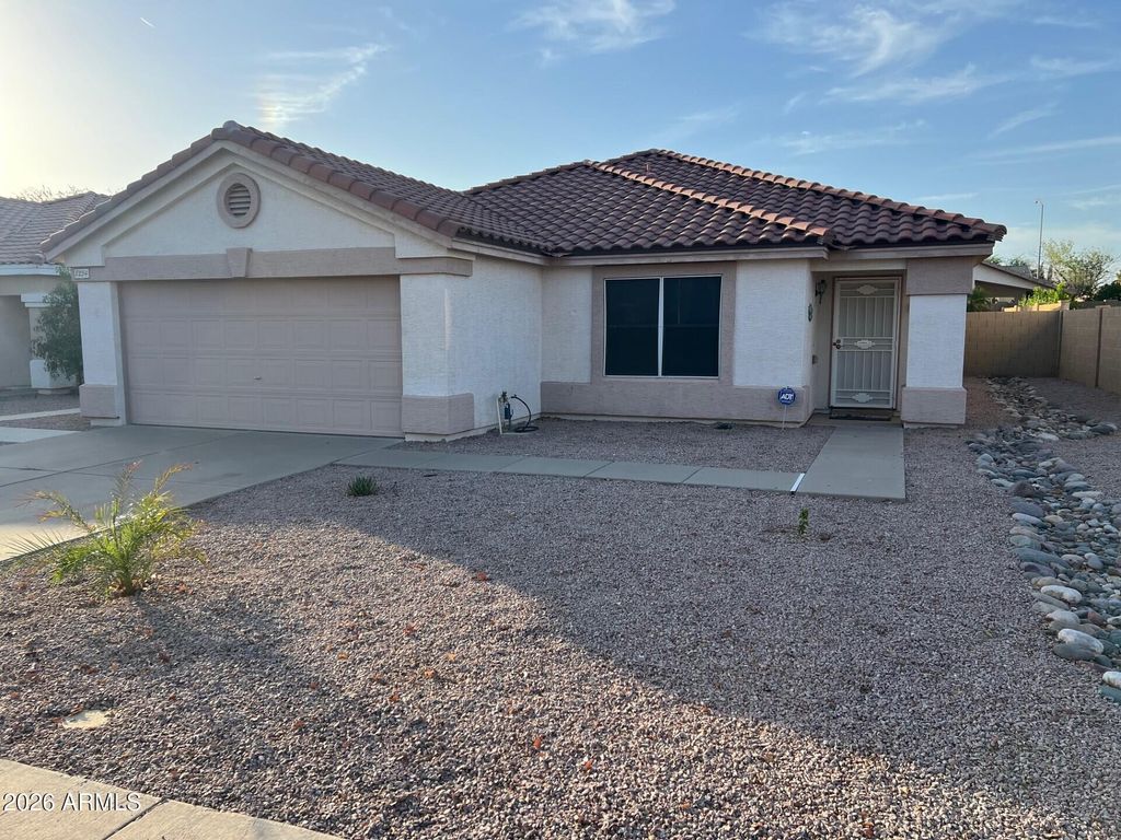 8254 E POSADA Avenue, Mesa, AZ 85212