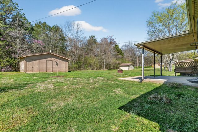 110 Noblett Ave, Fayetteville, TN 37334