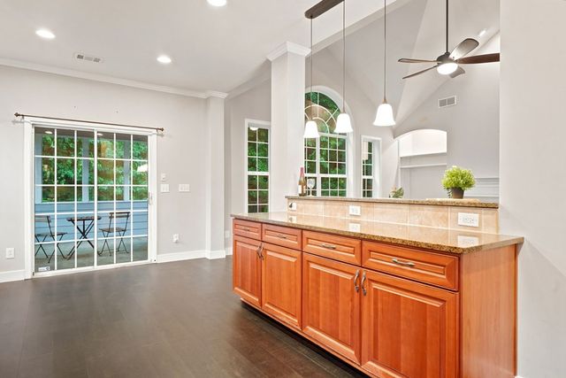 225 Brookview Place, Woodstock, GA 30188