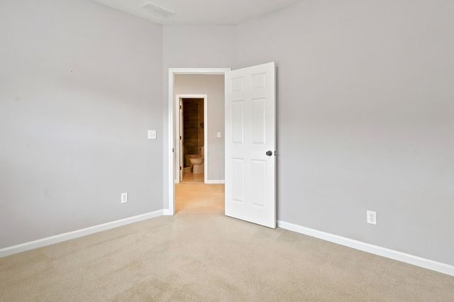 225 Brookview Place, Woodstock, GA 30188