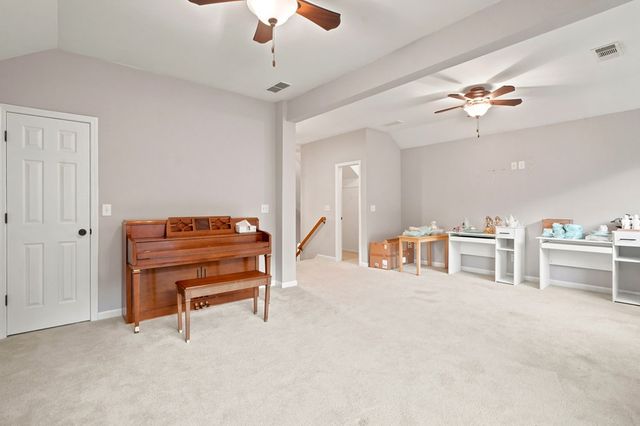 225 Brookview Place, Woodstock, GA 30188