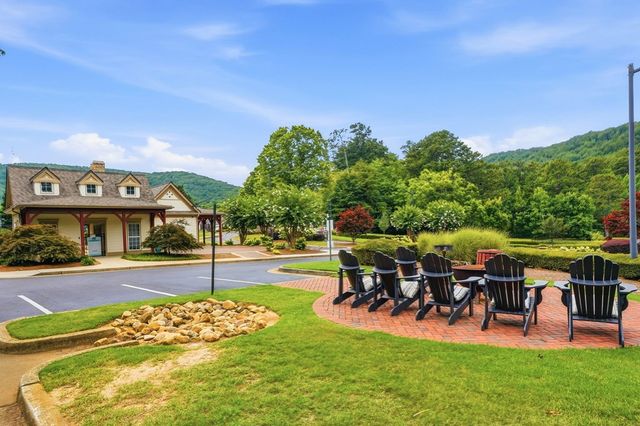 225 Brookview Place, Woodstock, GA 30188