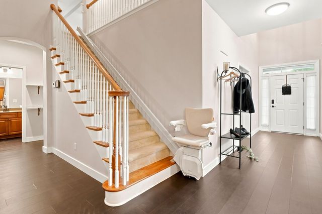 225 Brookview Place, Woodstock, GA 30188