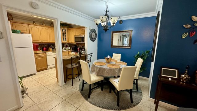 104 Lake Pine Circle A-1, Greenacres, FL 33463