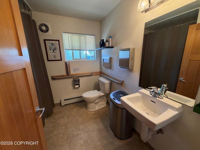 3823 Spenard Road, Anchorage, AK 99517