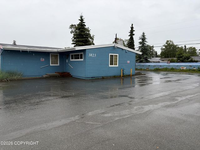 3823 Spenard Road, Anchorage, AK 99517