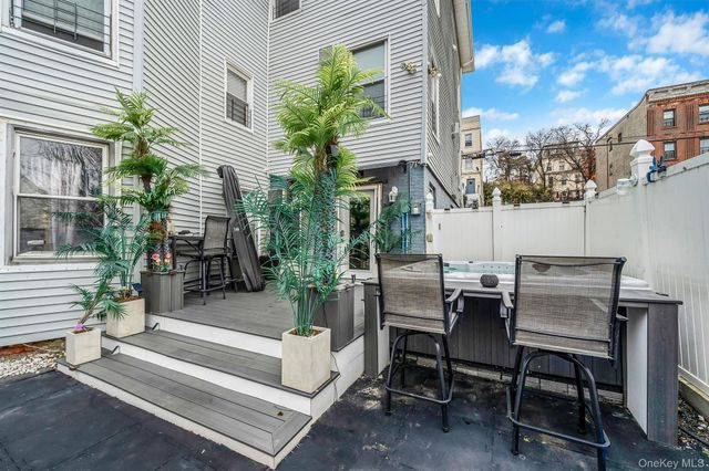 185 Woodworth Avenue, Yonkers, NY 10701