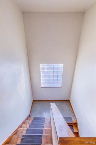 5944 Loughborough Avenue, St Louis, MO 63109