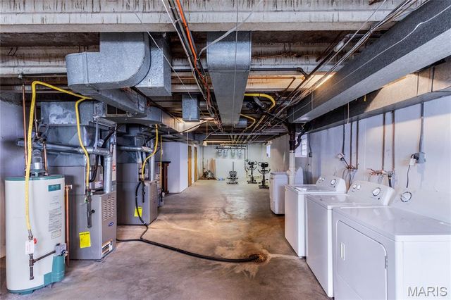 5944 Loughborough Avenue, St Louis, MO 63109