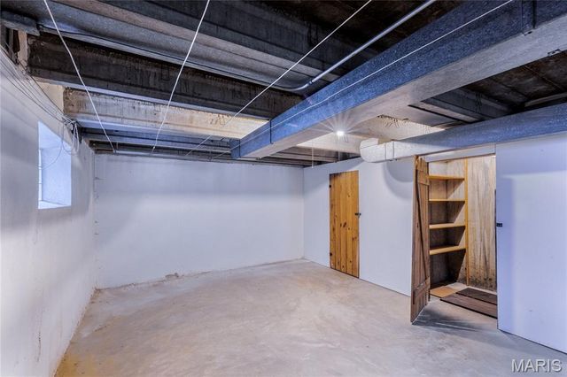 5944 Loughborough Avenue, St Louis, MO 63109