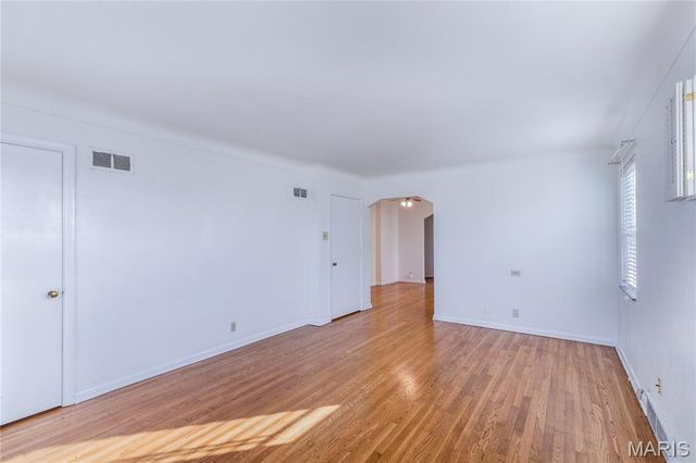 5944 Loughborough Avenue, St Louis, MO 63109