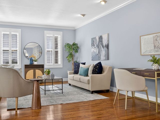 476 Shawmut Ave 3, Boston, MA 02118