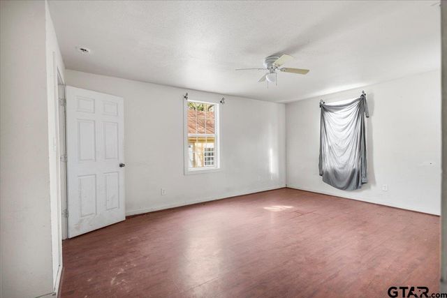 1521 N Haynie Avenue, Tyler, TX 75702