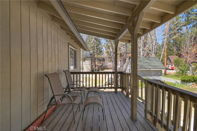 39298 Lark, Big Bear Lake, CA 92315