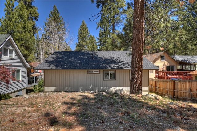 39298 Lark, Big Bear Lake, CA 92315