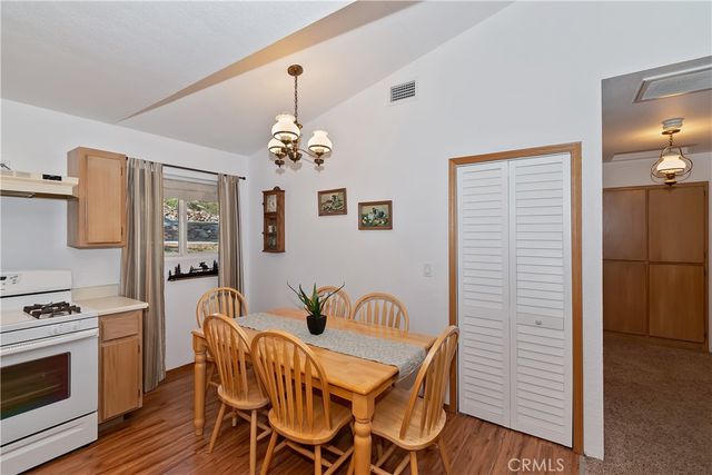 39298 Lark, Big Bear Lake, CA 92315