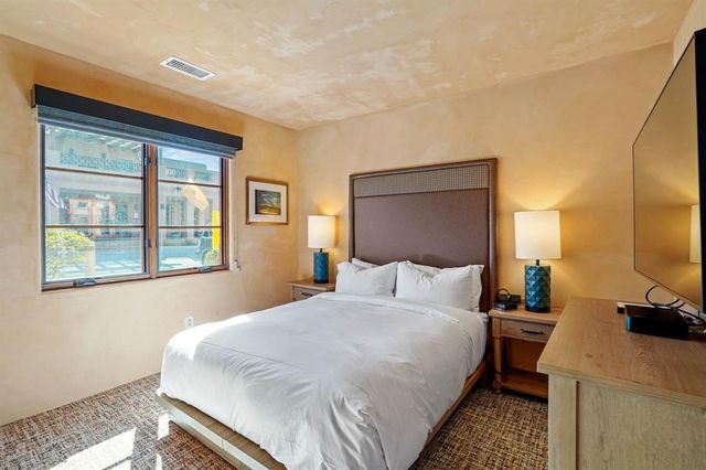 103 Catron Street 52C, Santa Fe, NM 87501