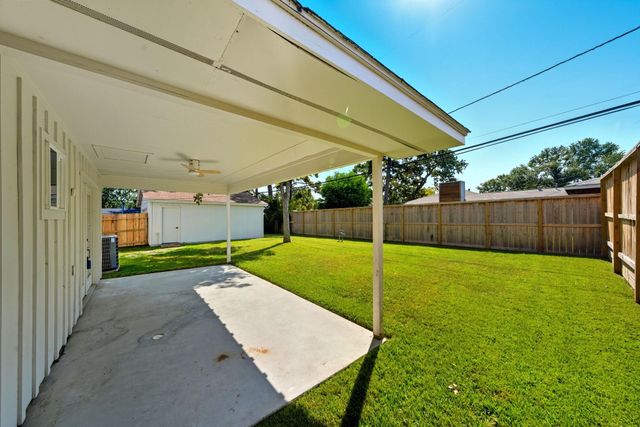 4207 Marlborough Drive, Houston, TX 77092