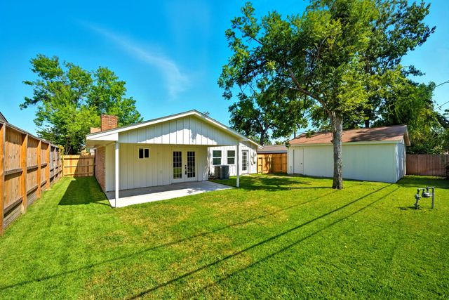 4207 Marlborough Drive, Houston, TX 77092