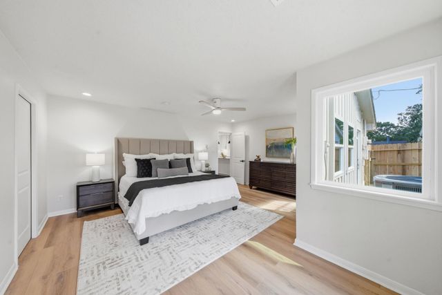 4207 Marlborough Drive, Houston, TX 77092