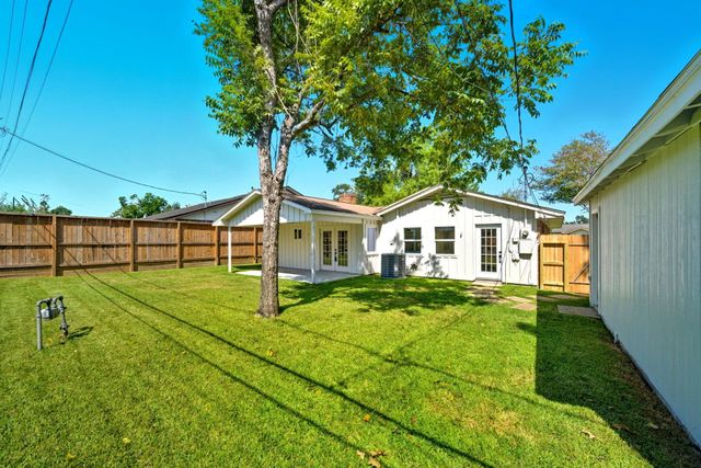 4207 Marlborough Drive, Houston, TX 77092