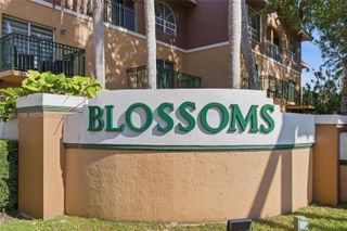 10026 Hammocks Blvd 207-6, Miami, FL 33196