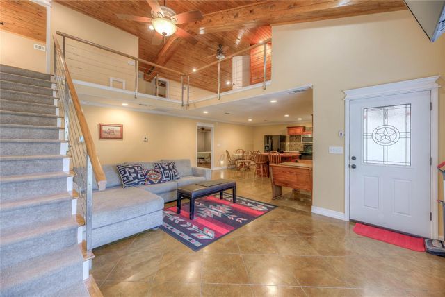 120 Harbor Light Drive, Livingston, TX 77351