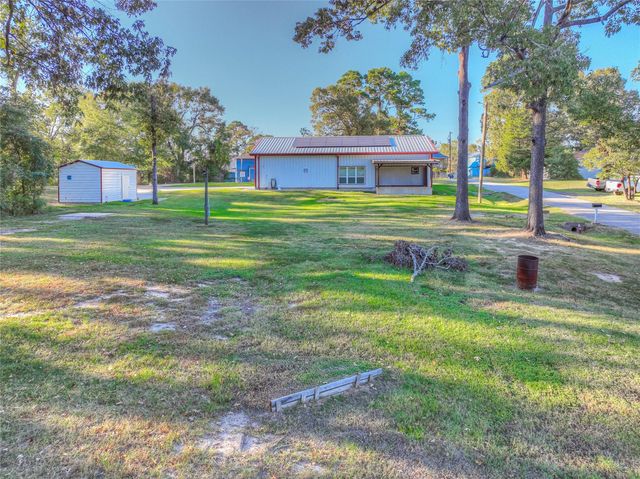 120 Harbor Light Drive, Livingston, TX 77351