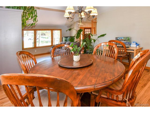 25758 Summergreen Ln, Golden, CO 80401