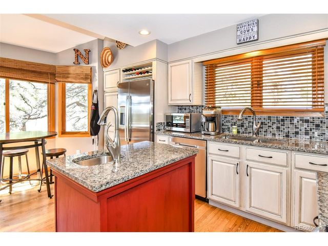 25758 Summergreen Ln, Golden, CO 80401