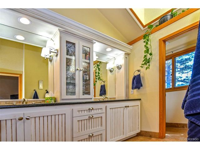 25758 Summergreen Ln, Golden, CO 80401