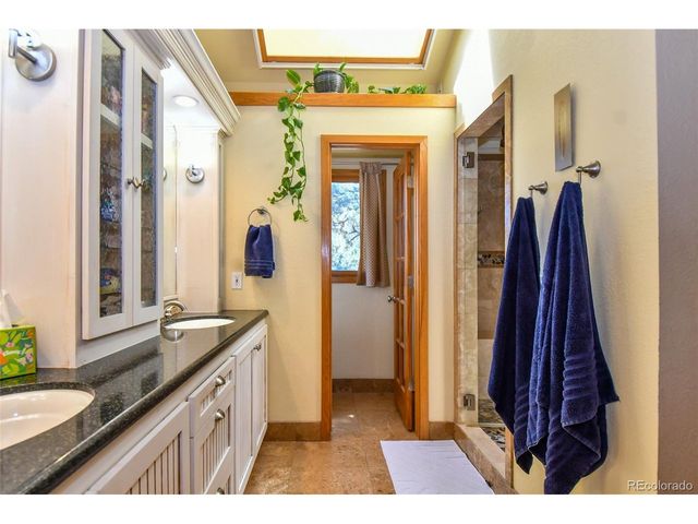 25758 Summergreen Ln, Golden, CO 80401