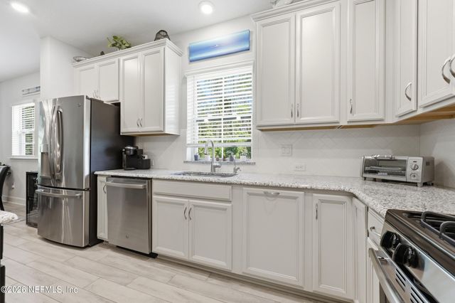 368 PIONEER VILLAGE Drive, Ponte Vedra, FL 32081