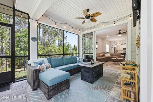 368 PIONEER VILLAGE Drive, Ponte Vedra, FL 32081