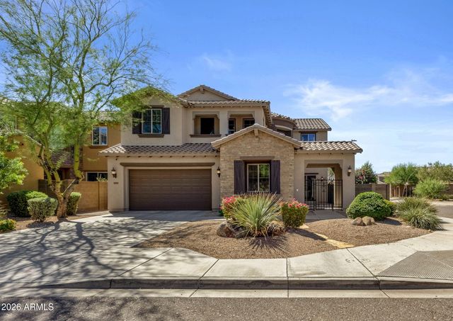 3807 E QUAIL Avenue, Phoenix, AZ 85050